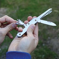 multitool-GorkemKisaogluShutterstockcom