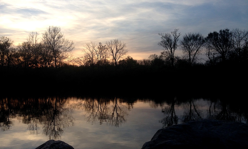 Hidden-Lake-reflection-1000x600