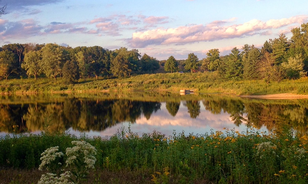 mcdowell-grove-lake-reflection-summer