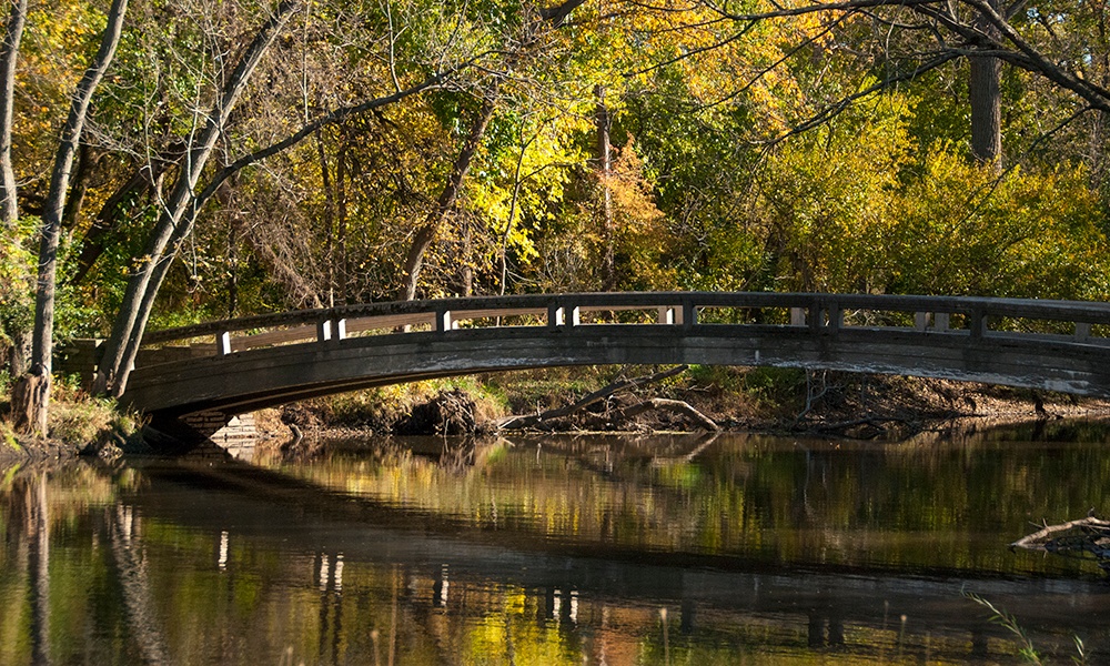 Warrenville-Grove-bridge-1000x600