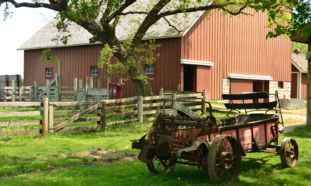 run-in-shed-kline-creek-farm