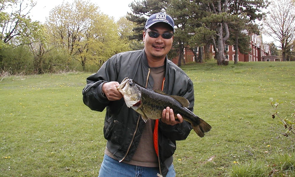 Large-mouth-bass-Mayslake-Trinity-Lake-Henry-Kim