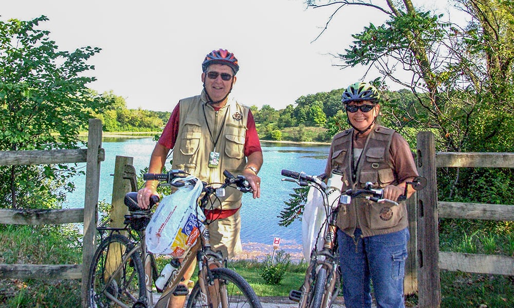 Mike-Judith-Horsley-bikes