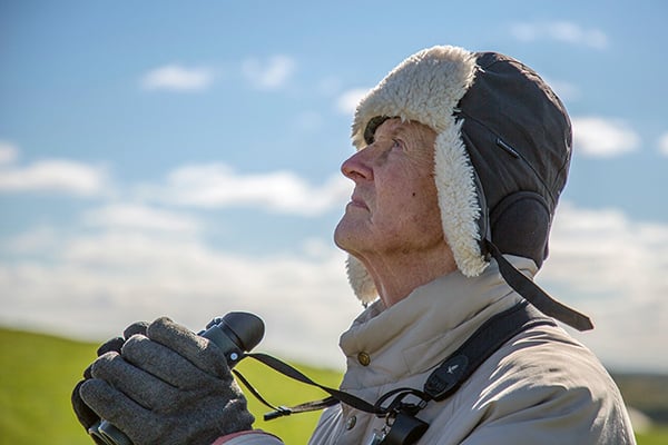 volunteer-natural-resources-bird-monitor-with-binoculars-600-400