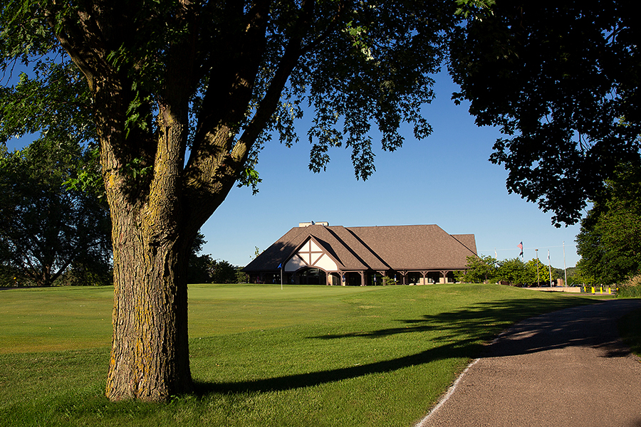 Maple-Meadows-Clubhouse-900x600x150