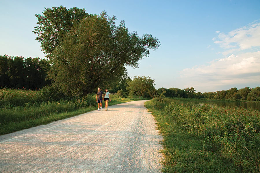 trail-users-summer-recharge-900x600x150